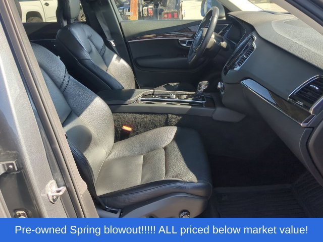Used 2016 Volvo XC90 T6 Momentum w/ Momentum Plus Package AWD/4WD image 47