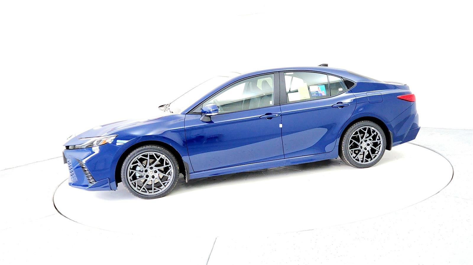 New 2026 Toyota Camry XSE AWD/4WD image 3