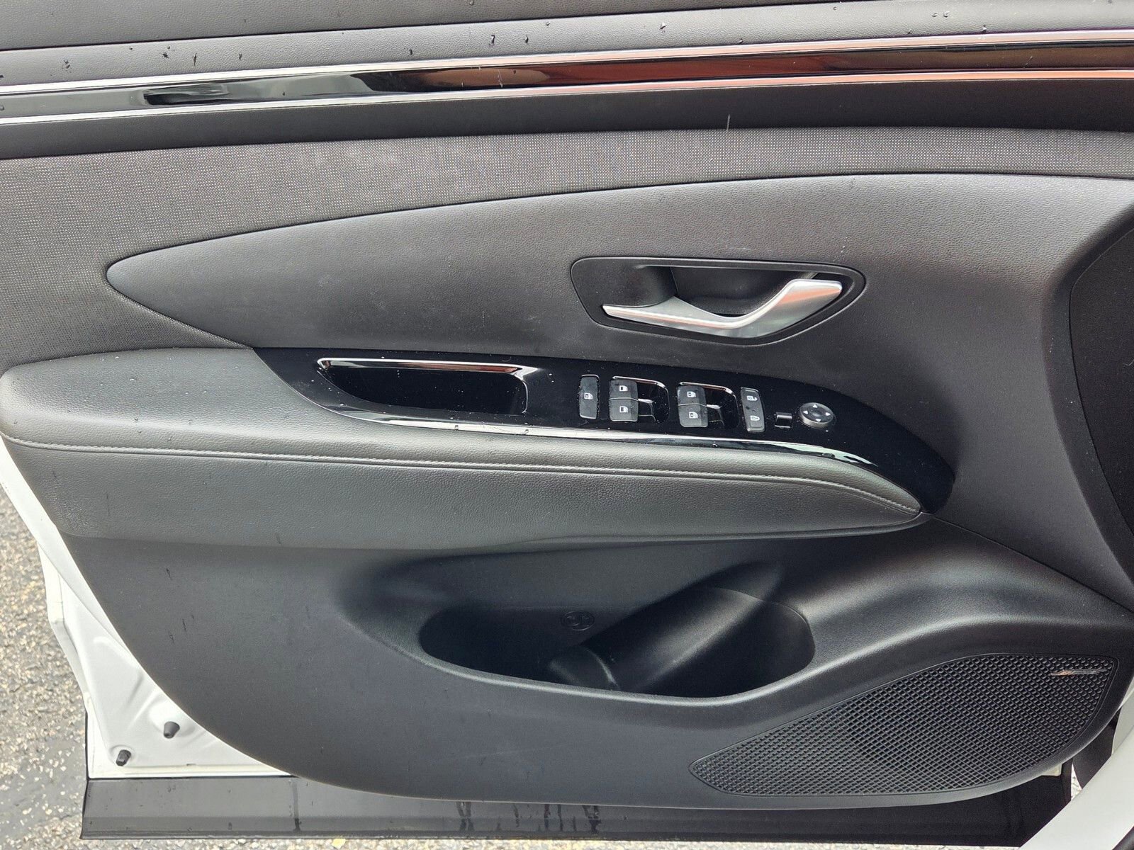 Used 2022 Hyundai Santa Cruz Limited image 31