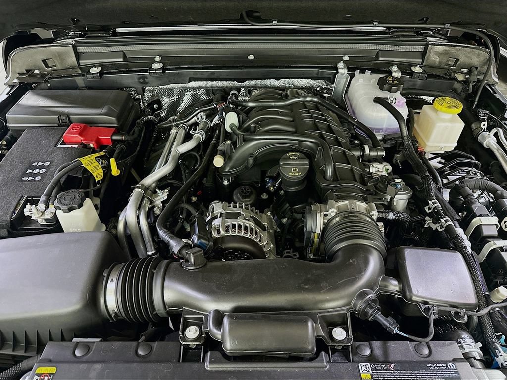 New 2025 Jeep Gladiator Sport AWD/4WD image 16