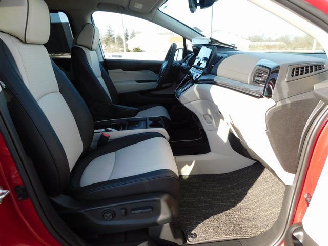 New 2026 Honda Odyssey Elite image 18