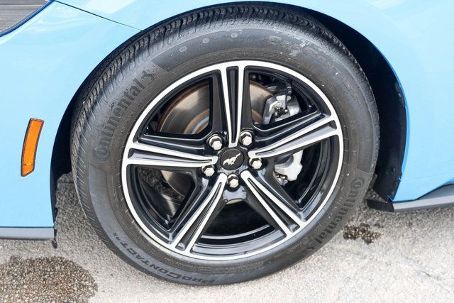 Used 2024 Ford Mustang Premium image 7