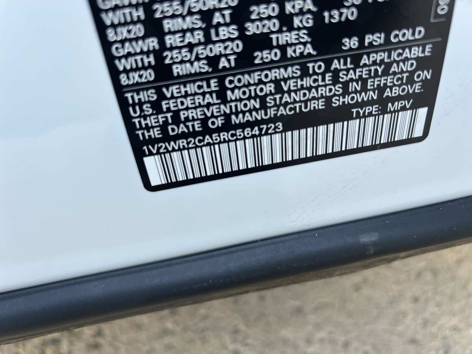 Used 2024 Volkswagen Atlas SE image 27