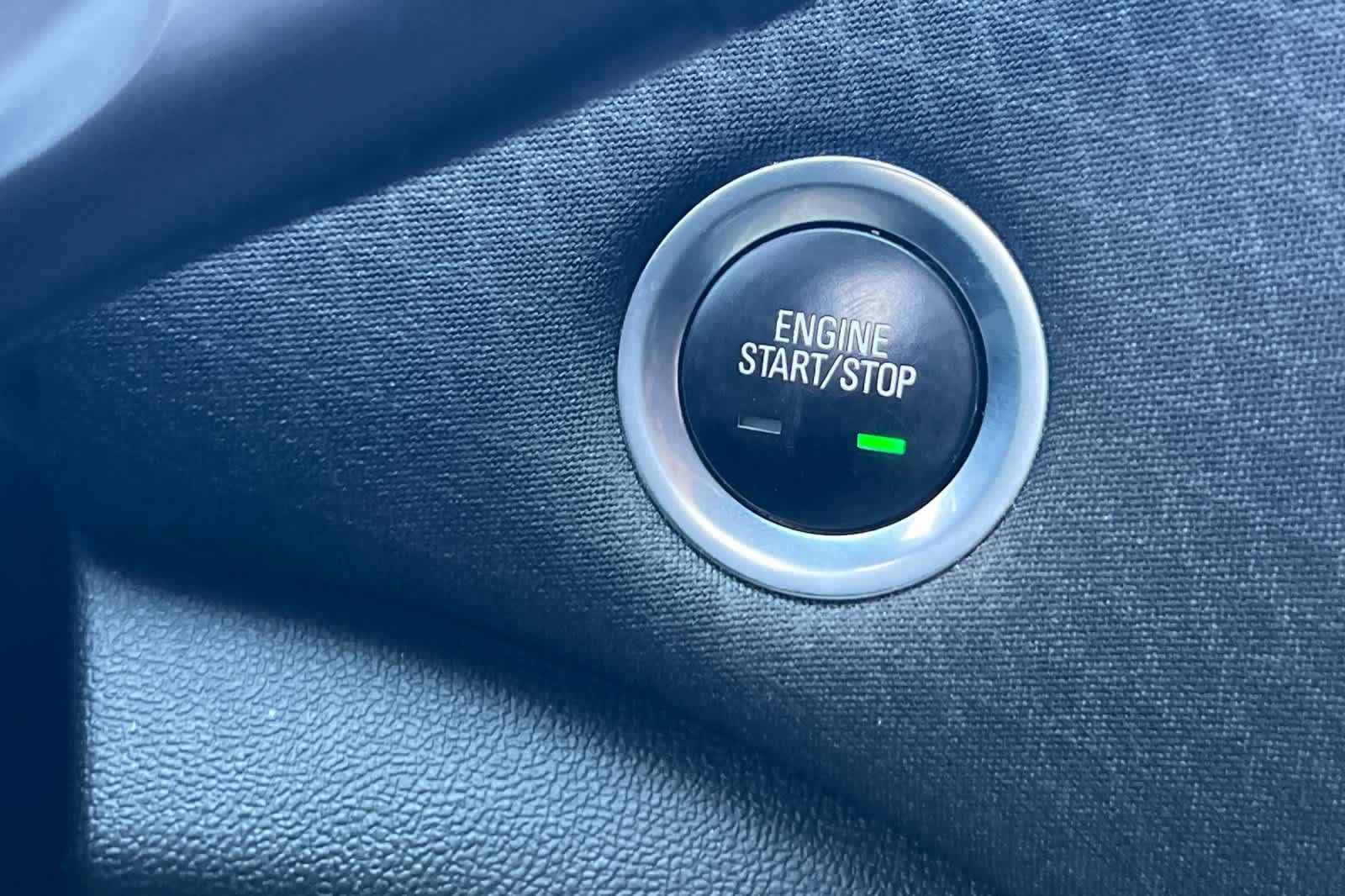 Used 2020 Chevrolet Malibu LT image 22