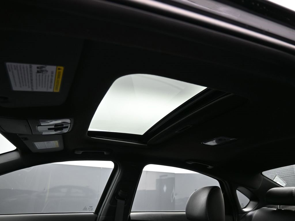 Used 2024 Kia Forte GT-Line w/ GT-Line Premium Package image 52