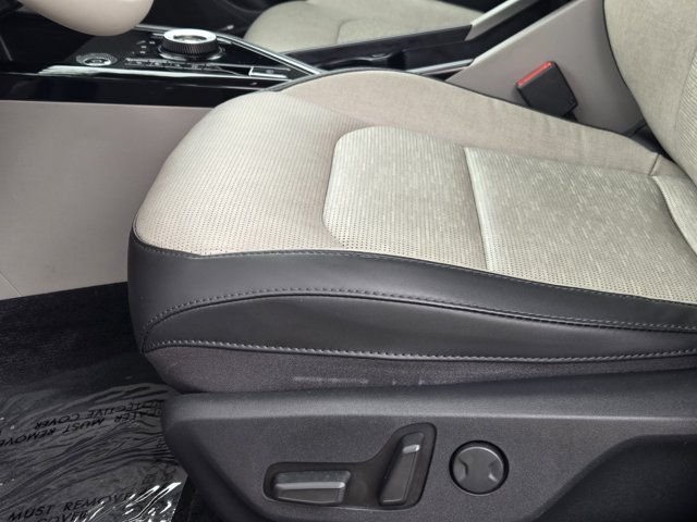 Certified 2023 Kia Niro Wave FWD image 25