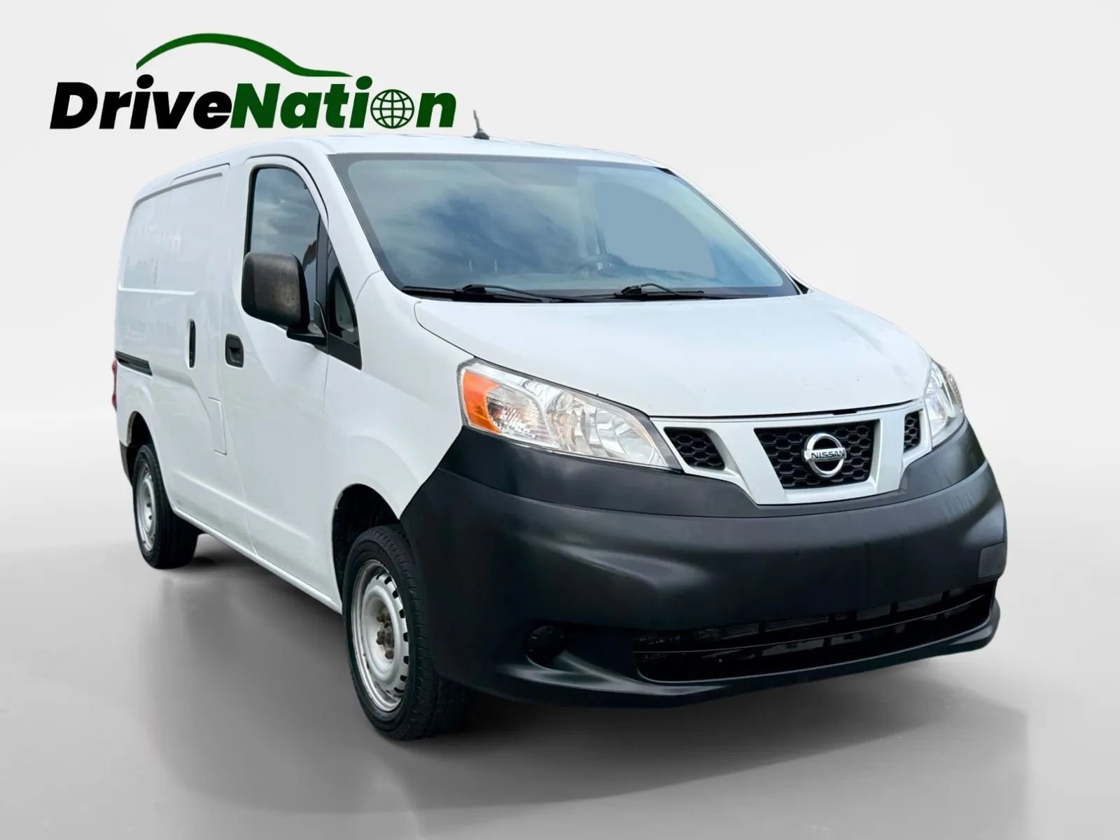 Used 2015 Nissan NV200 SV FWD image 3