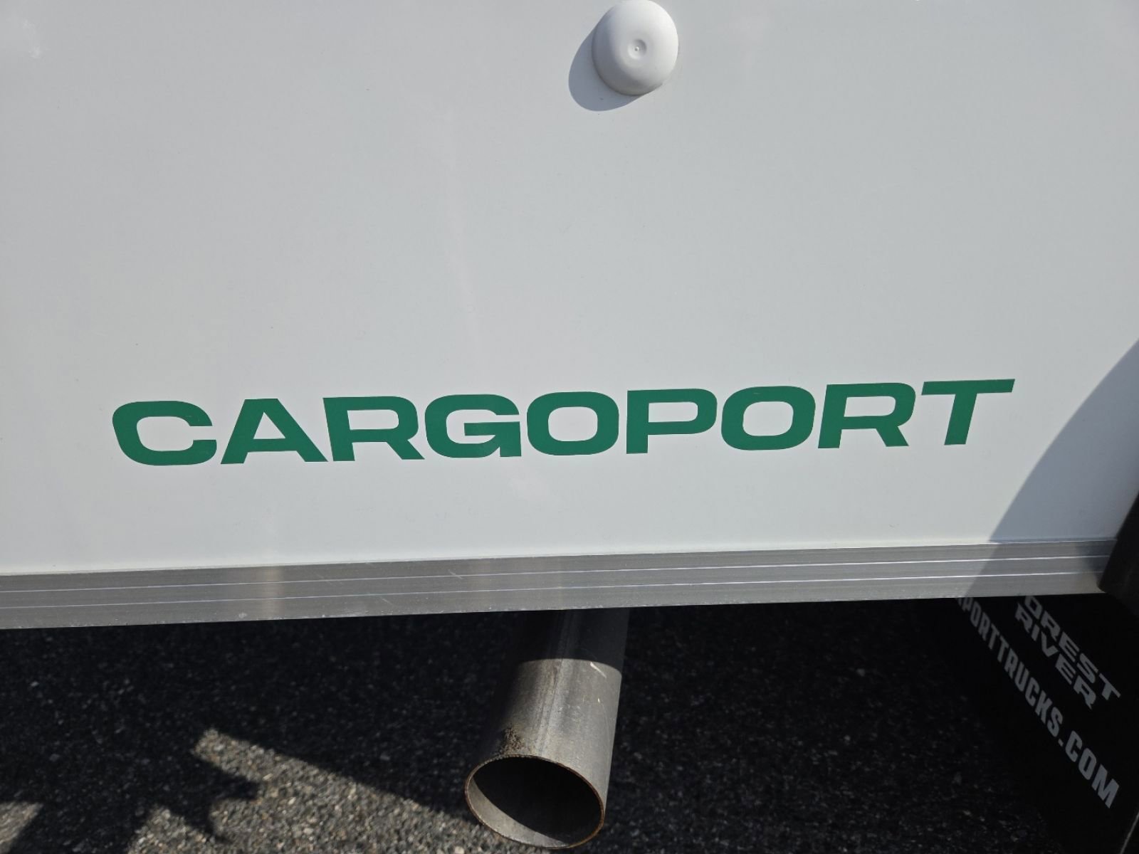 New 2025 GMC Savana 3500 w/ Power Convenience Package image 17