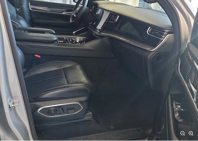 Used 2022 Jeep Wagoneer Series II w/ Convenience Group I image 7