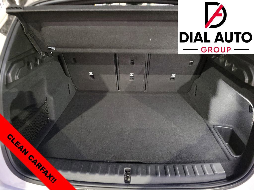 Used 2023 BMW X1 xDrive28i image 9