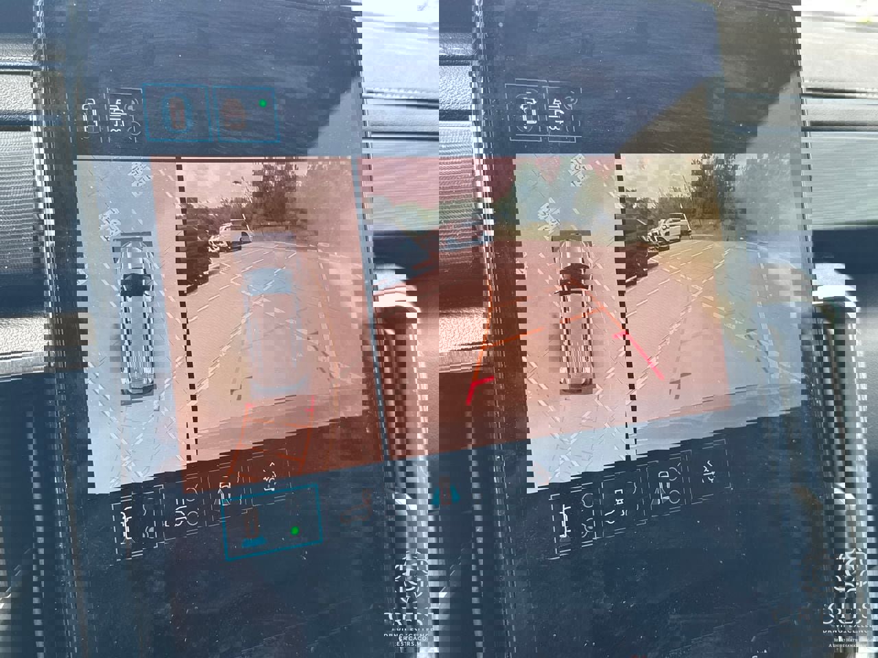 Used 2024 GMC Acadia Elevation image 20