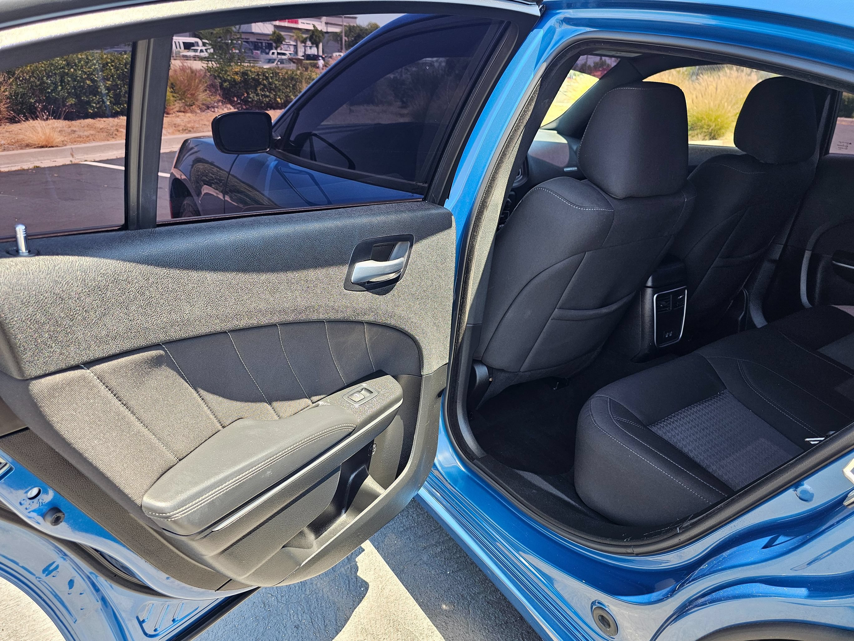 Used 2023 Dodge Charger SXT RWD image 17