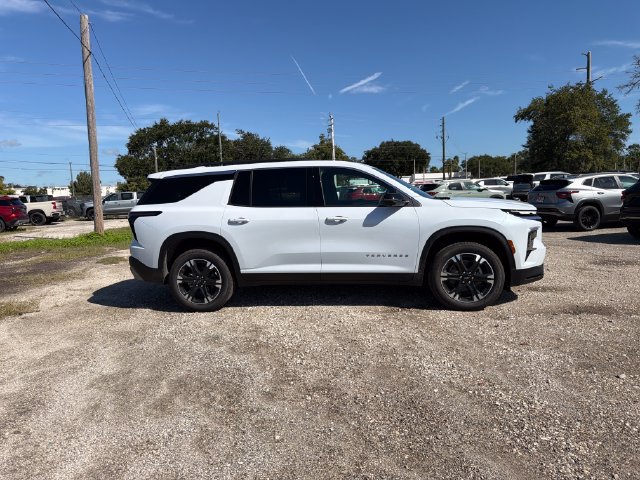 New 2027 Chevrolet Traverse LT w/ Sun and Wheel Package FWD image 12