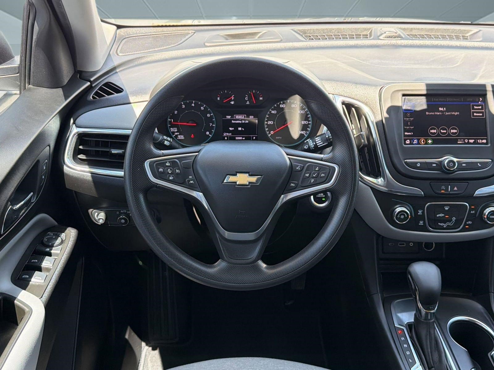 Used 2023 Chevrolet Equinox LS FWD image 25