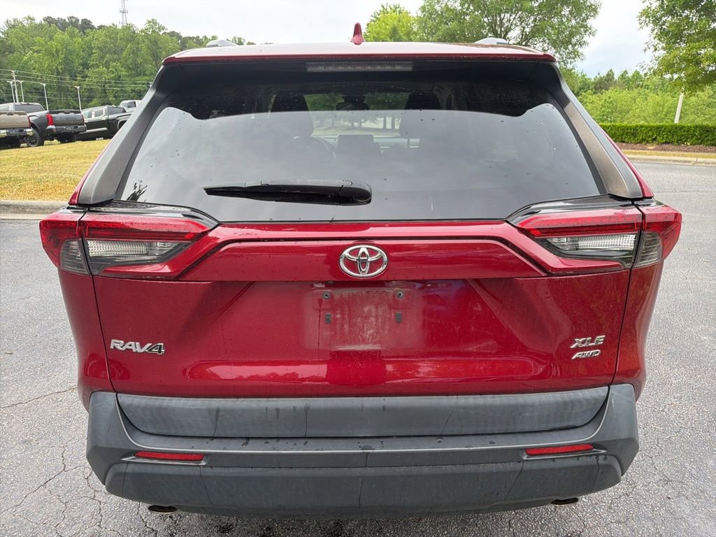Used 2019 Toyota RAV4 XLE w/ Convenience Package AWD/4WD image 16