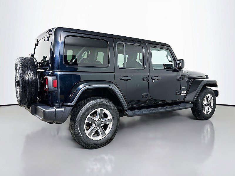 Used 2022 Jeep Wrangler Unlimited Sahara image 7