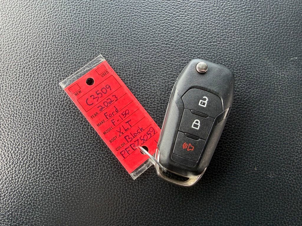 Used 2023 Ford F150 XLT image 10