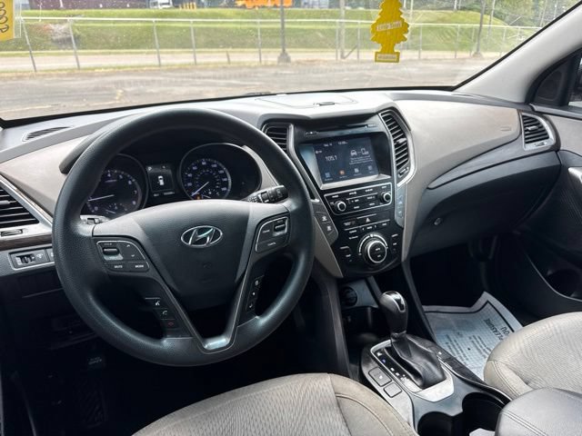 Used 2018 Hyundai Santa Fe Sport w/ 2.4L Value Package 02 AWD/4WD image 12