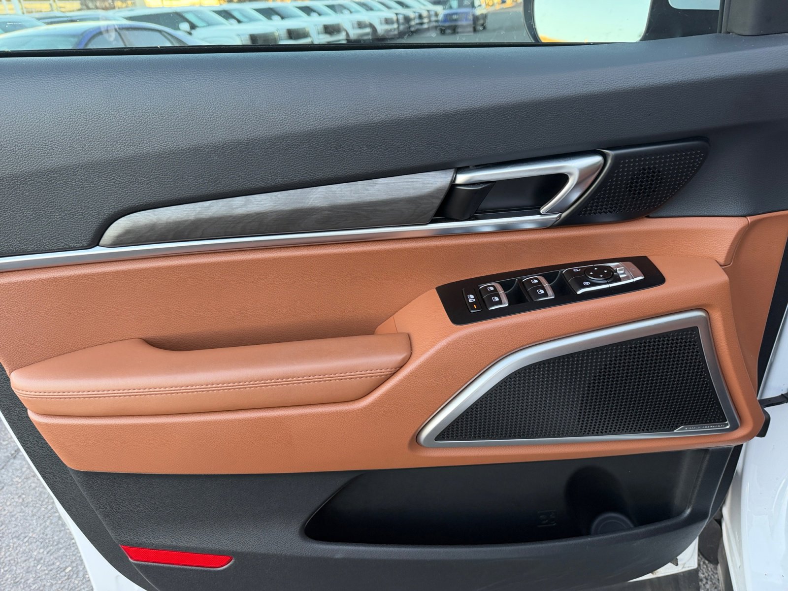 Used 2025 Kia Telluride EX X-Line image 13