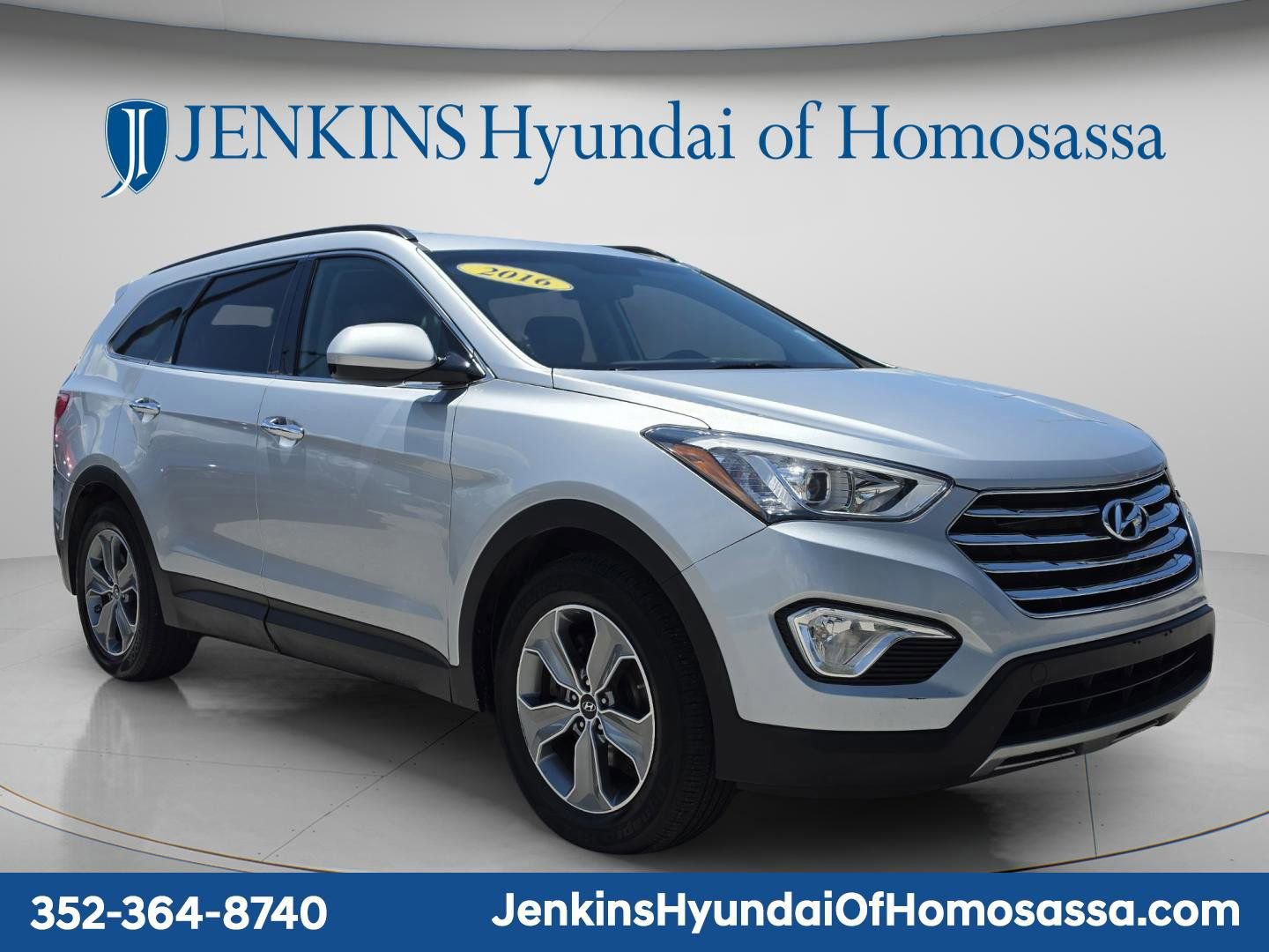 Used 2016 Hyundai Santa Fe SE AWD/4WD image 2