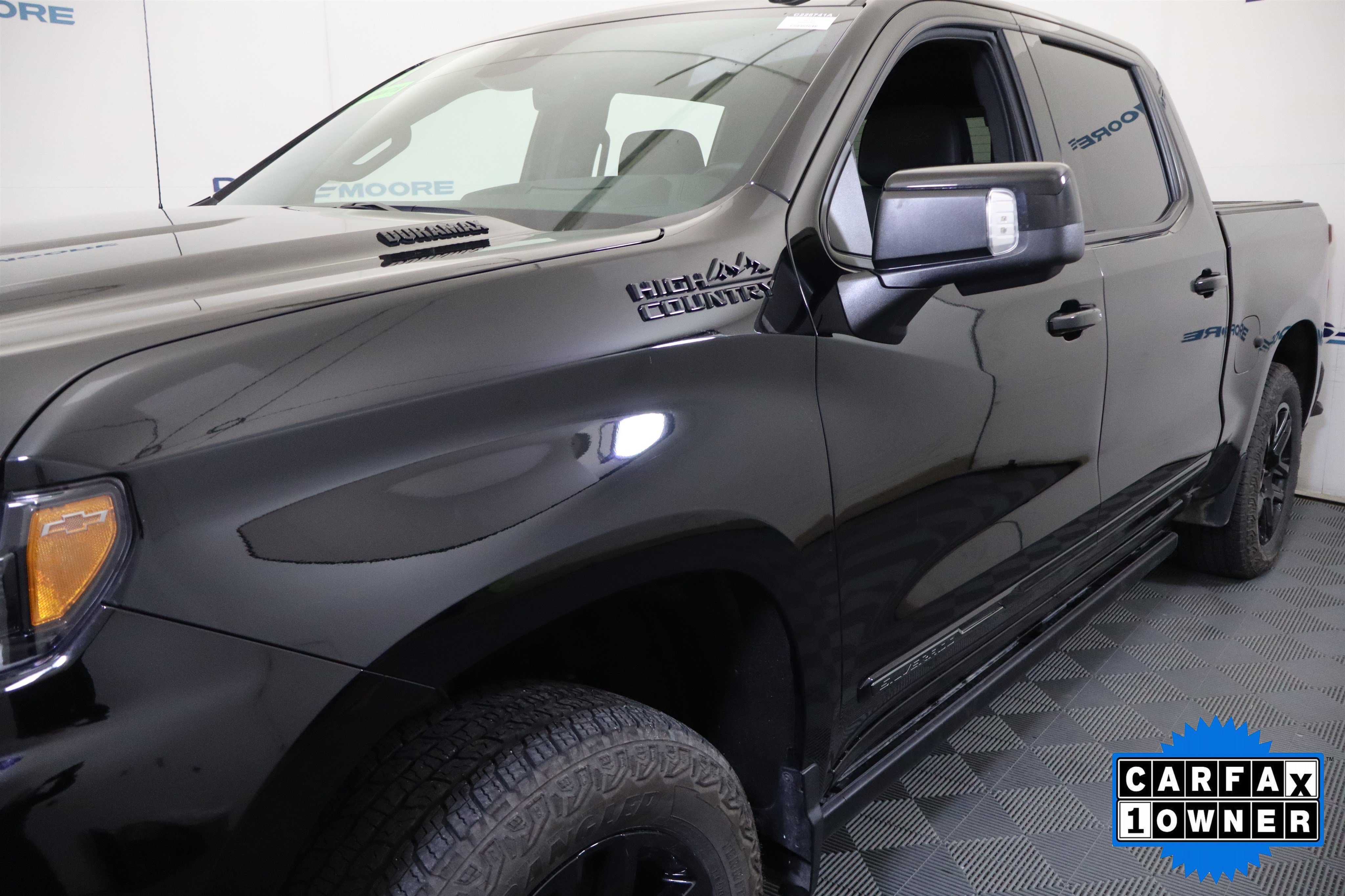 Used 2024 Chevrolet Silverado 1500 High Country w/ Midnight Edition AWD/4WD image 13
