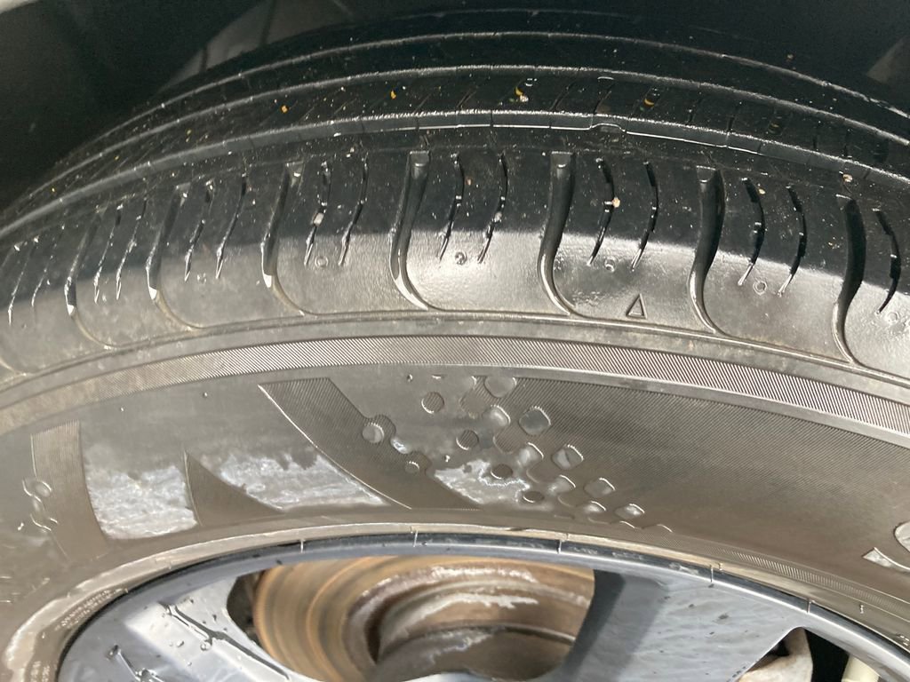 Used 2017 Hyundai Santa Fe Sport image 38