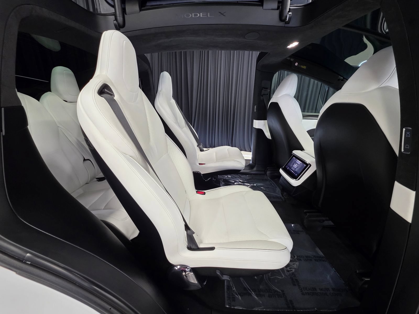 Used 2022 Tesla Model X Plaid AWD/4WD image 5