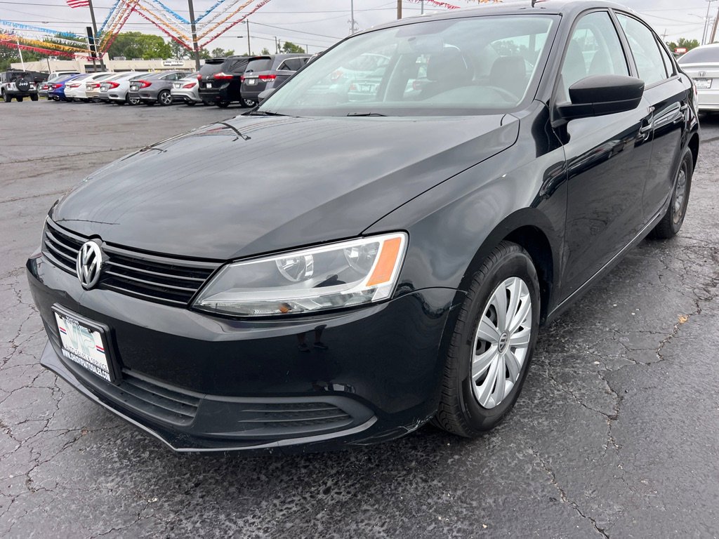 Used 2011 Volkswagen Jetta Sedan image 3