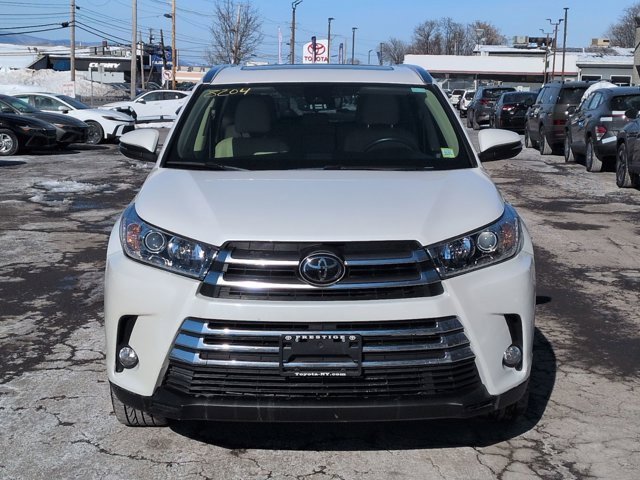 Certified 2017 Toyota Highlander Limited image 9