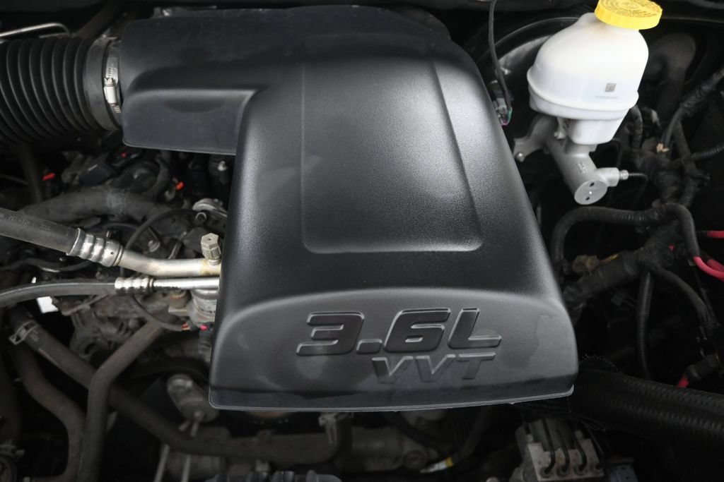 Used 2024 RAM 1500 Classic SLT RWD image 31