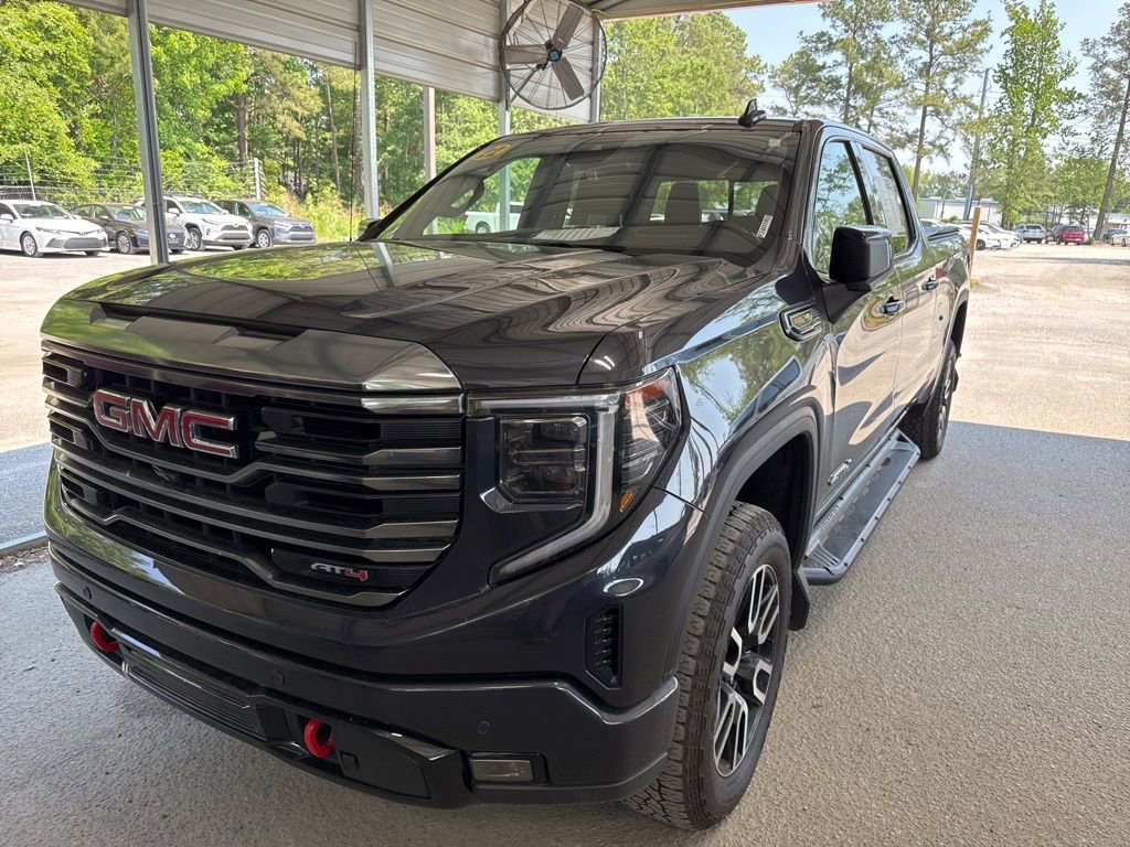 Used 2022 GMC Sierra 1500 AT4 w/ AT4 Premium Package