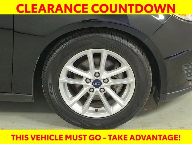 Used 2018 Ford Focus SE image 9