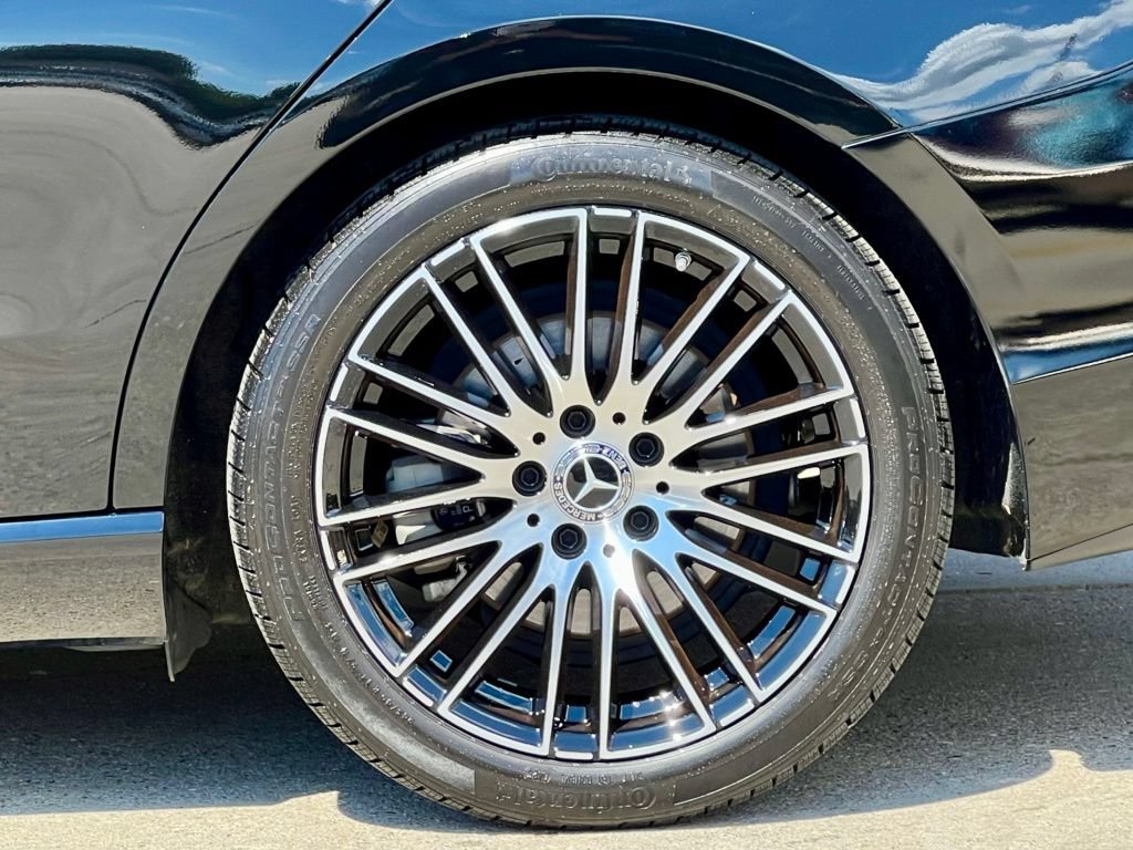 Certified 2023 Mercedes-Benz C 300 4MATIC Sedan image 11