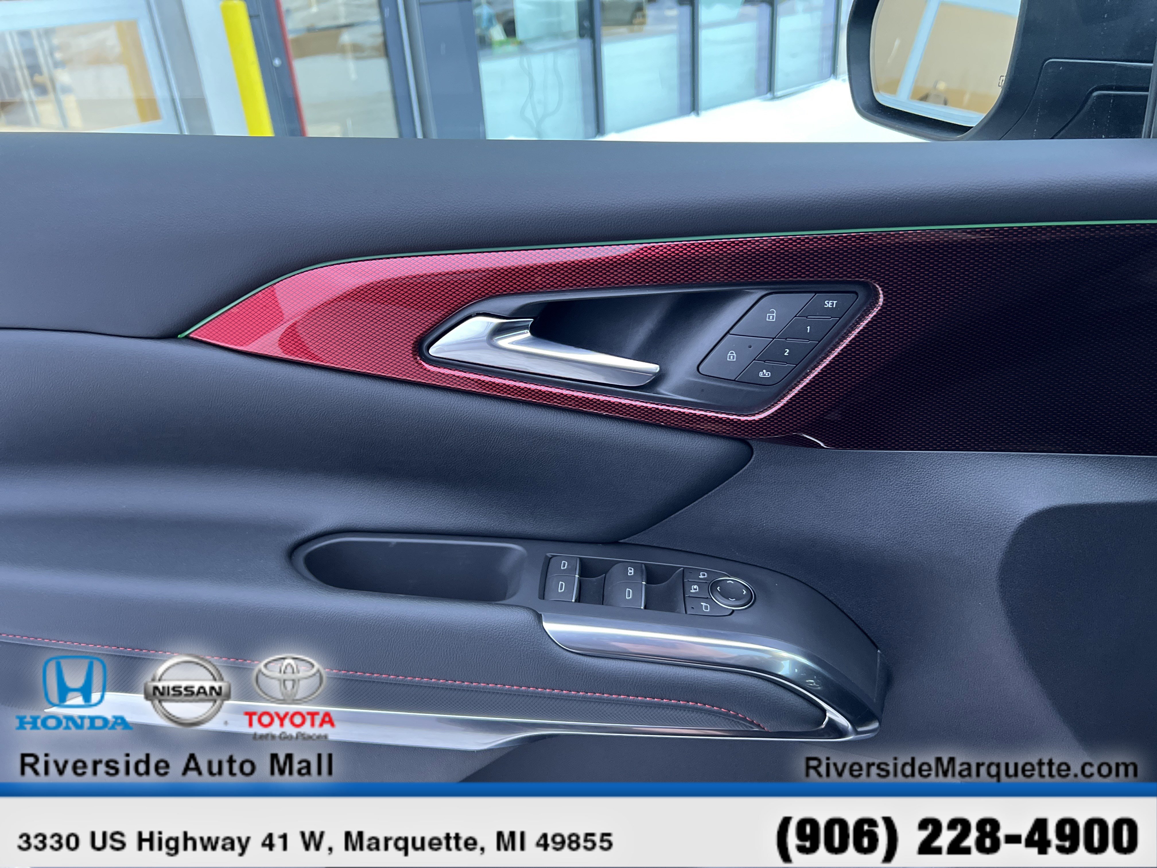 Used 2024 Chevrolet Traverse RS w/ LPO, Floor Liner Package image 25