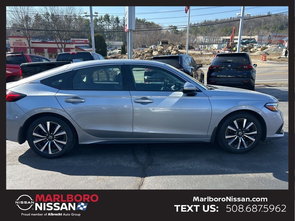 Used 2024 Honda Civic EX-L image 8