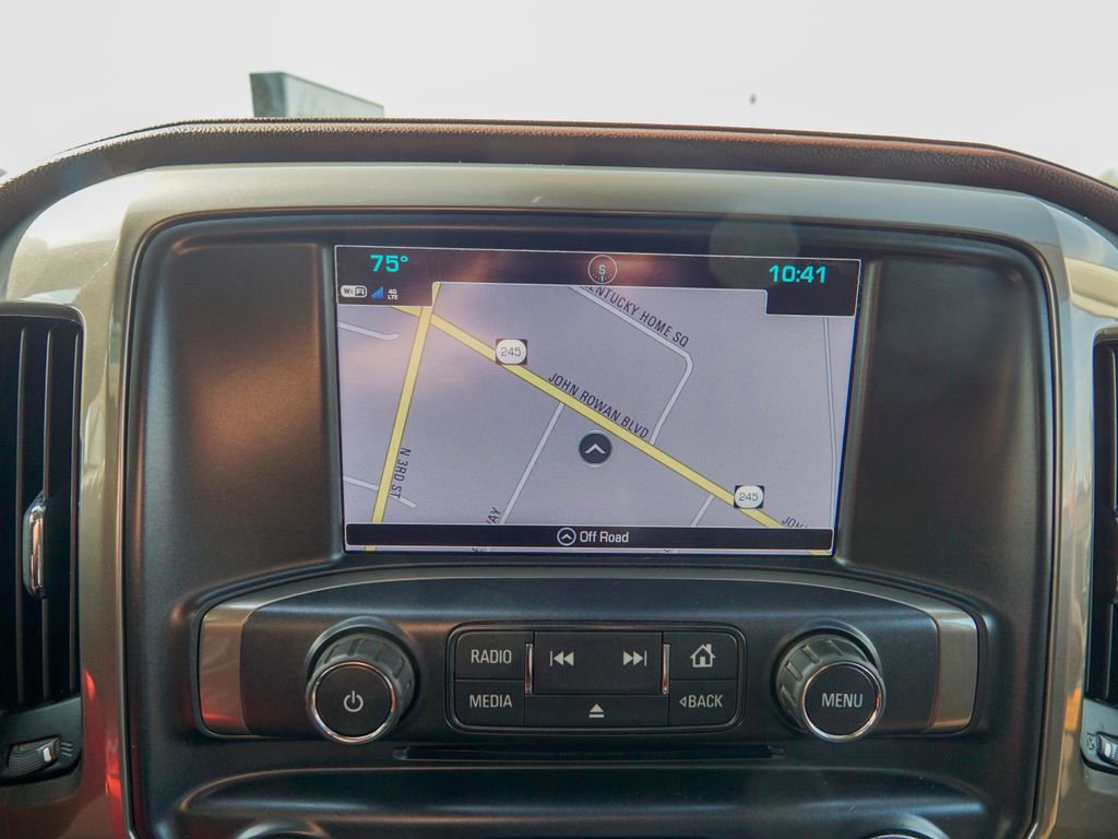 Used 2018 Chevrolet Silverado 1500 High Country image 24