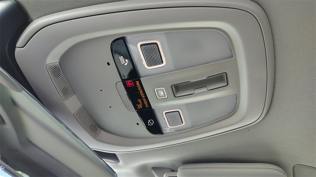 New 2026 Volvo XC90 B6 Plus image 25