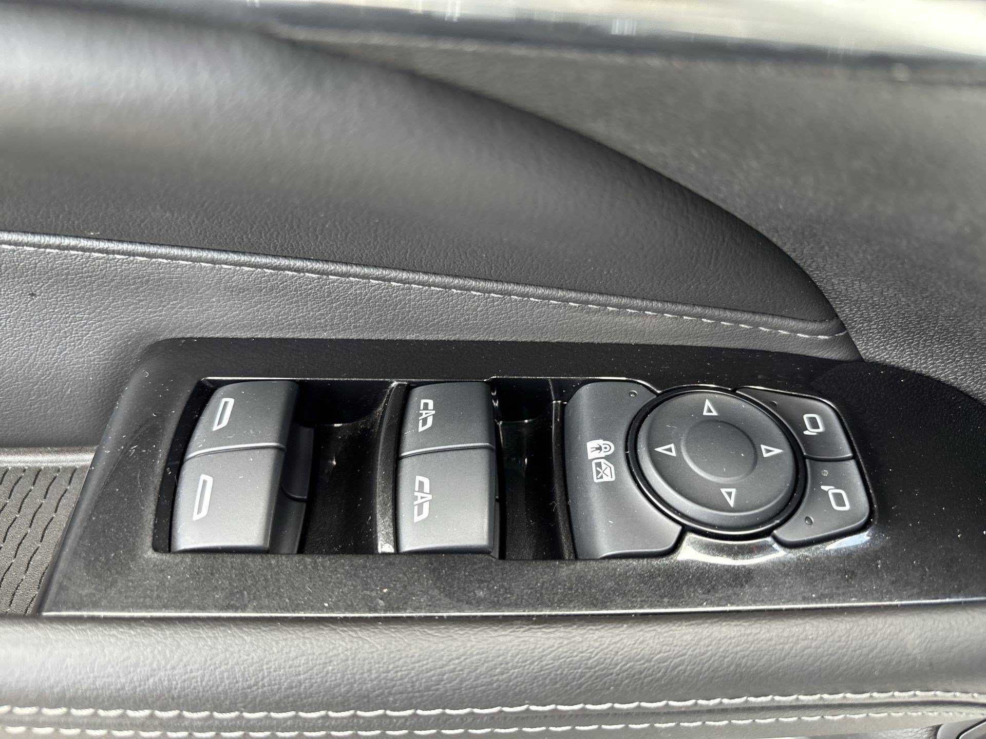 Used 2024 Cadillac CT4 Luxury RWD image 15