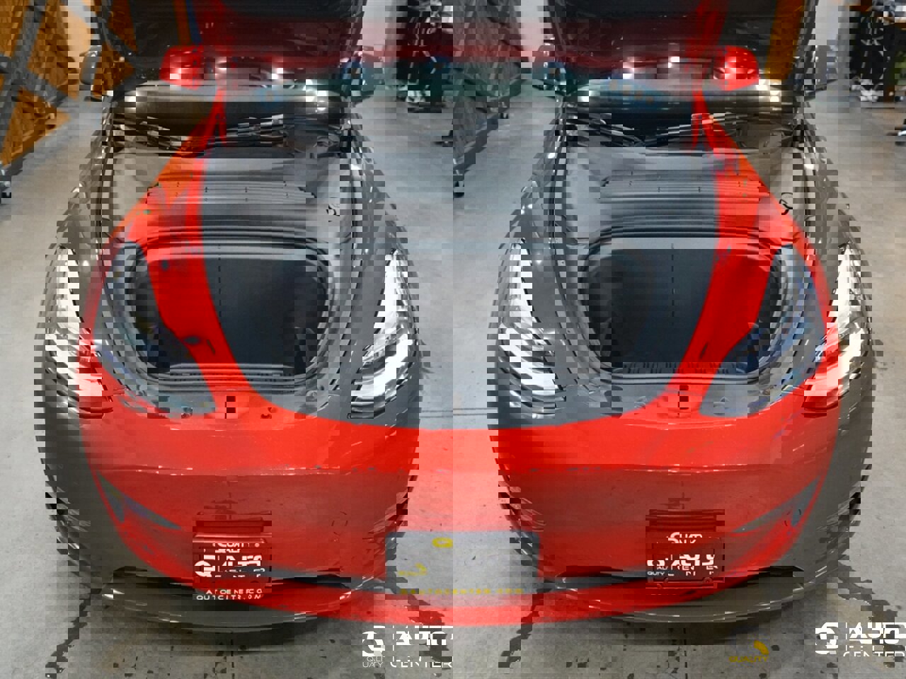 Used 2021 Tesla Model Y Long Range image 9