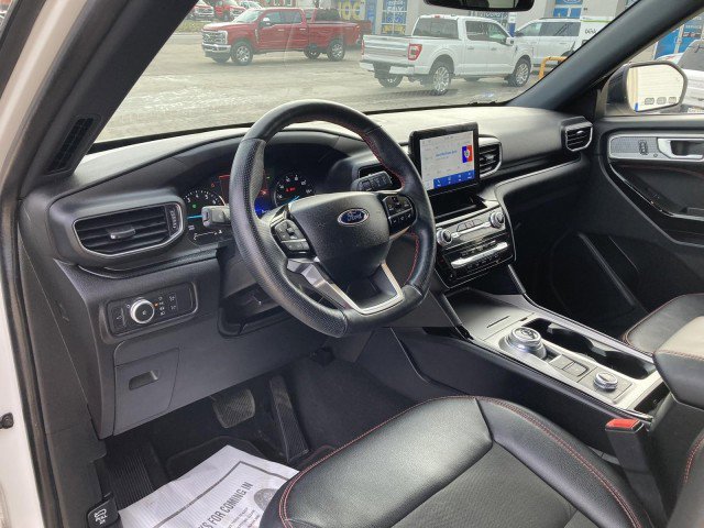 Certified 2022 Ford Explorer ST-Line w/ Class IV Trailer Tow Package image 8