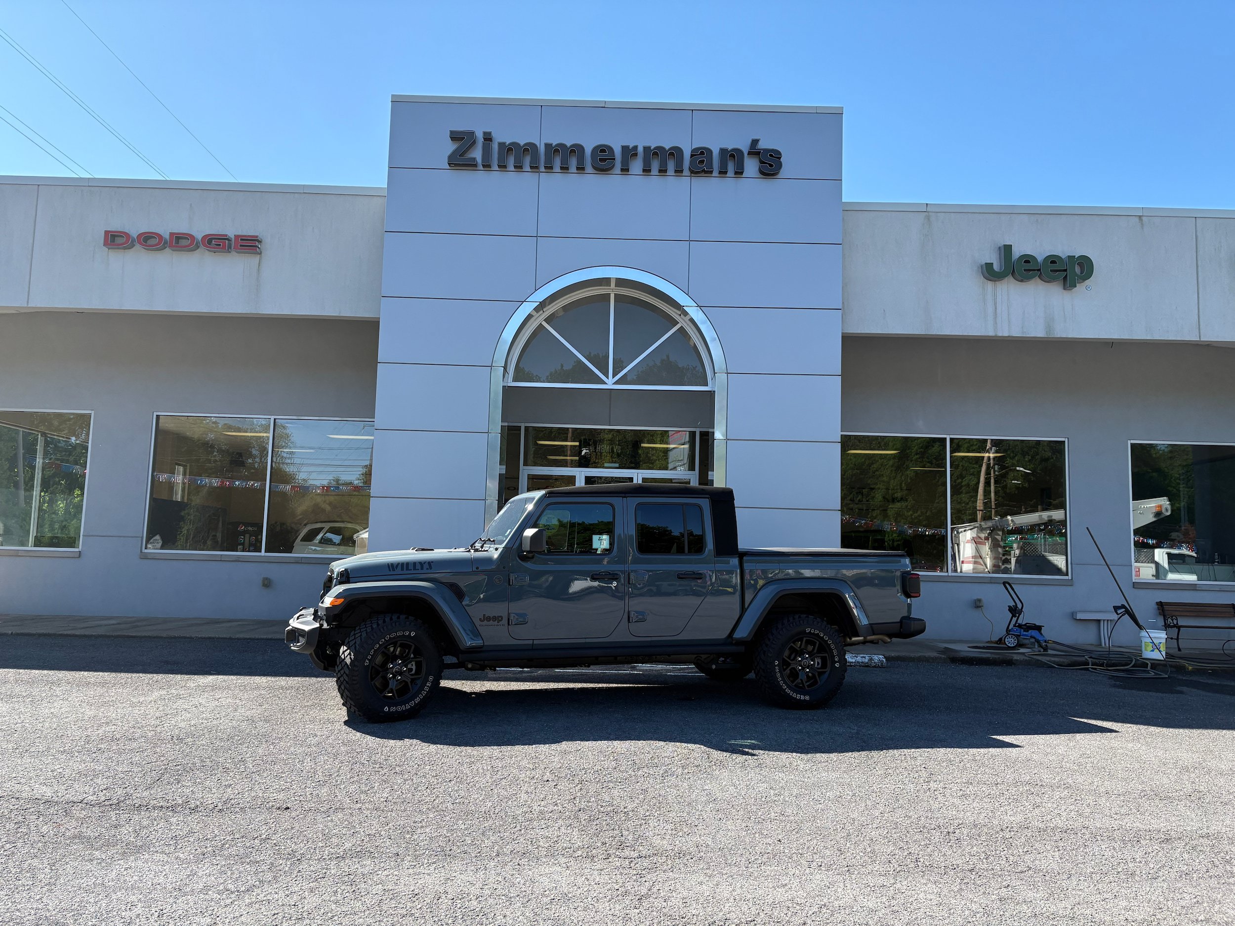 Certified 2025 Jeep Gladiator Sport