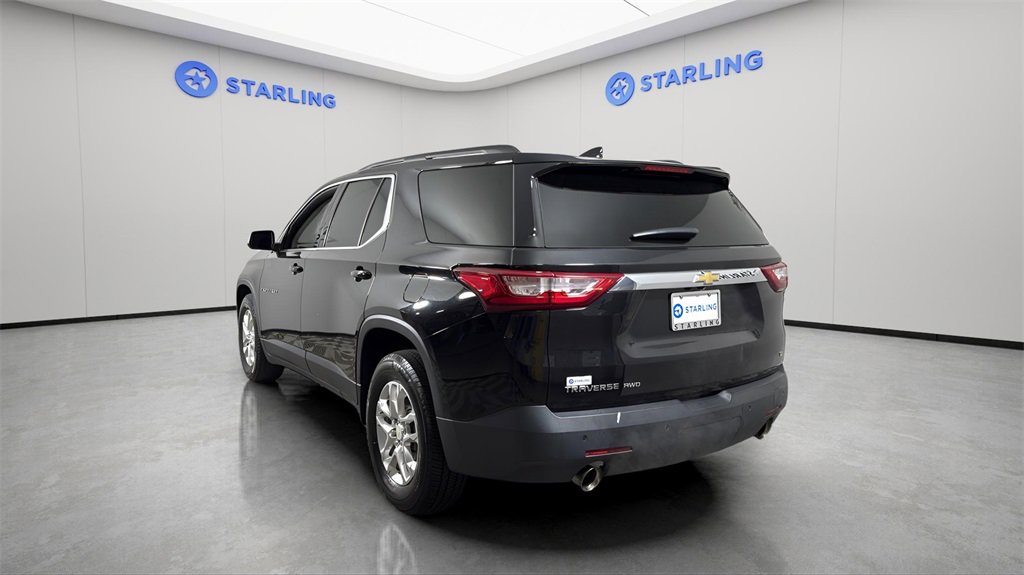 Used 2021 Chevrolet Traverse LT image 6