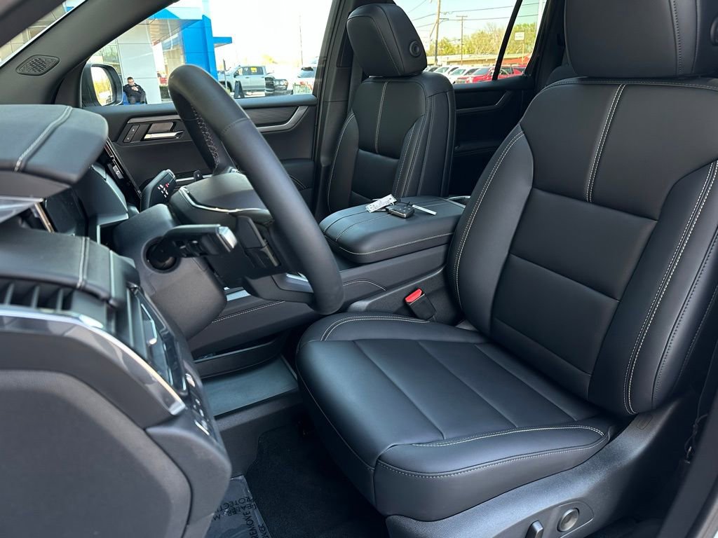 New 2026 GMC Acadia Elevation w/ Black Edition image 13