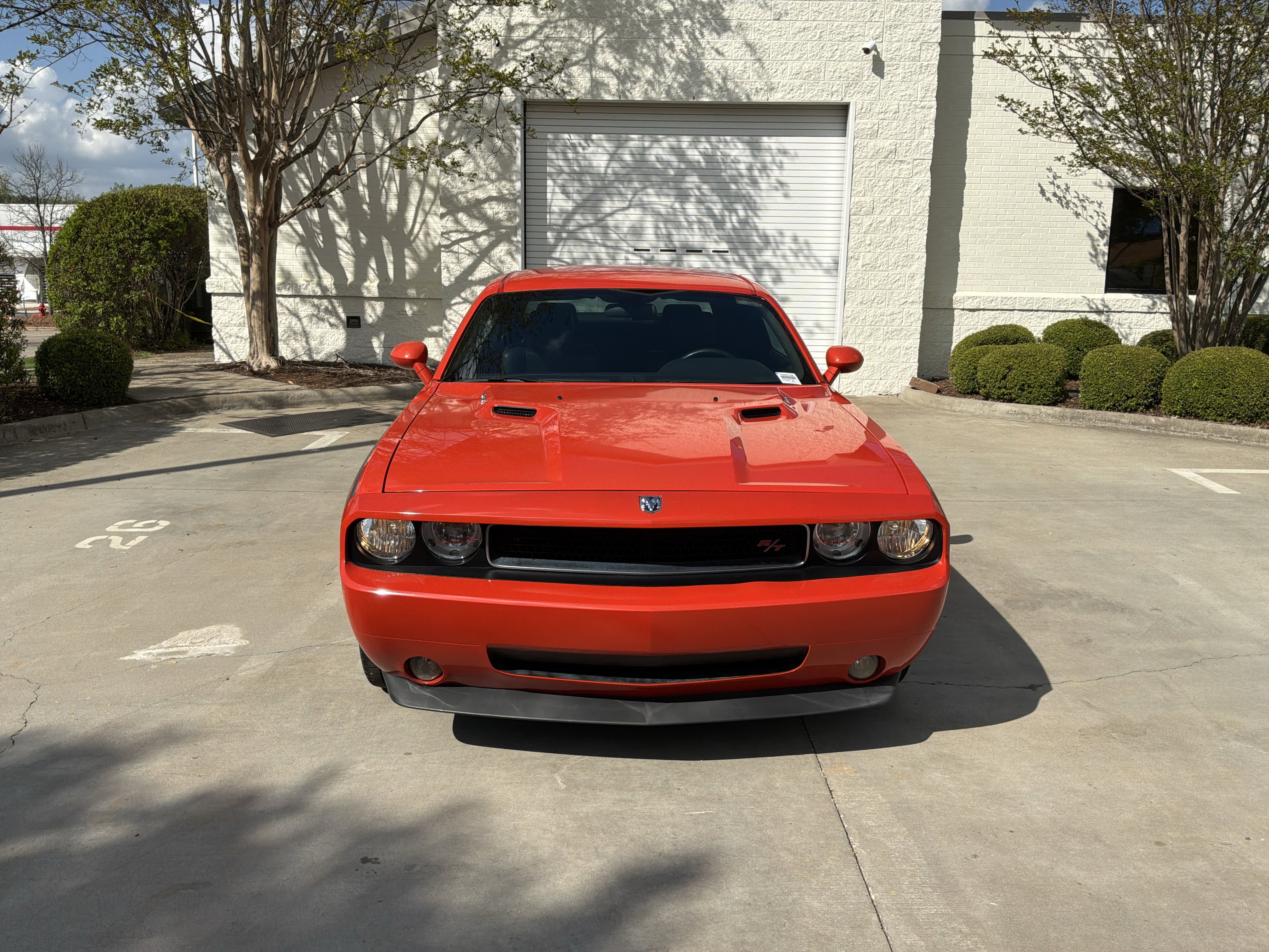 Used 2010 Dodge Challenger R/T image 3