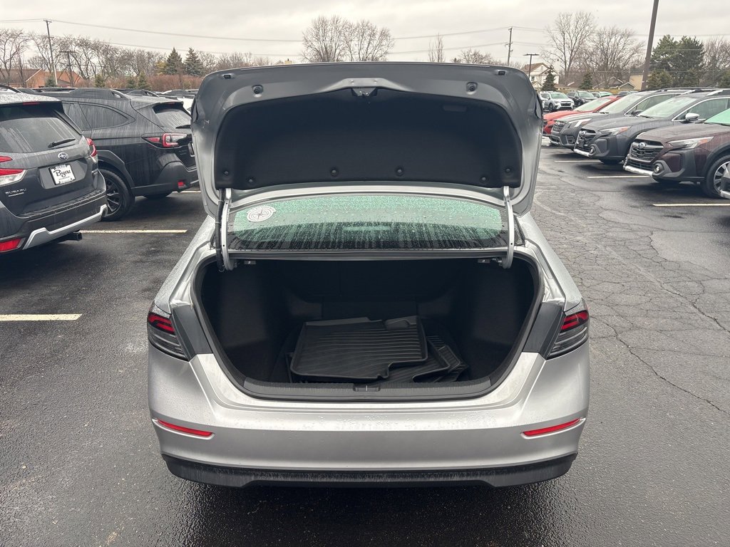 Used 2024 Honda Accord EX image 7