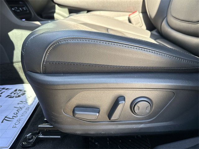 Used 2025 Hyundai Tucson Limited image 14