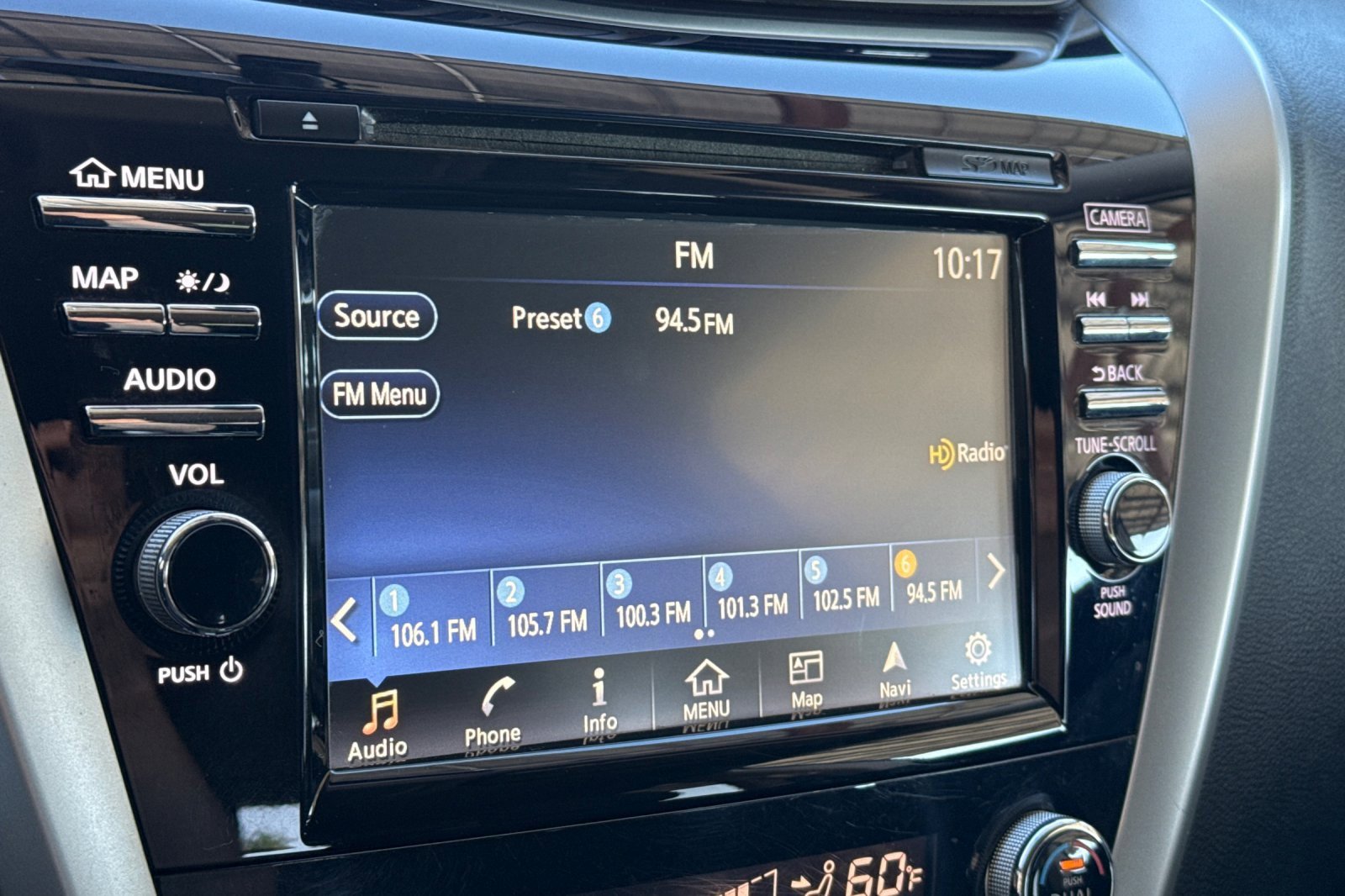 Used 2018 Nissan Murano SV image 24