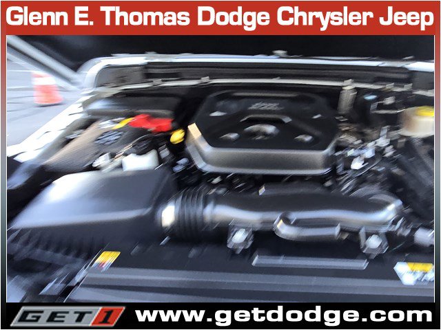 Used 2022 Jeep Wrangler Unlimited Sahara image 18