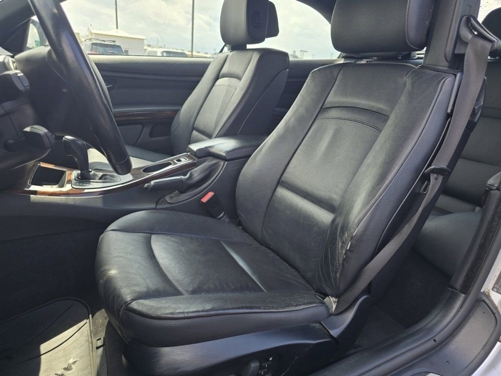 Used 2011 BMW 328i Convertible RWD image 21