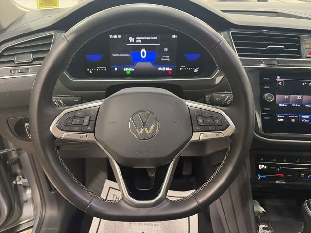Used 2022 Volkswagen Tiguan SE image 6